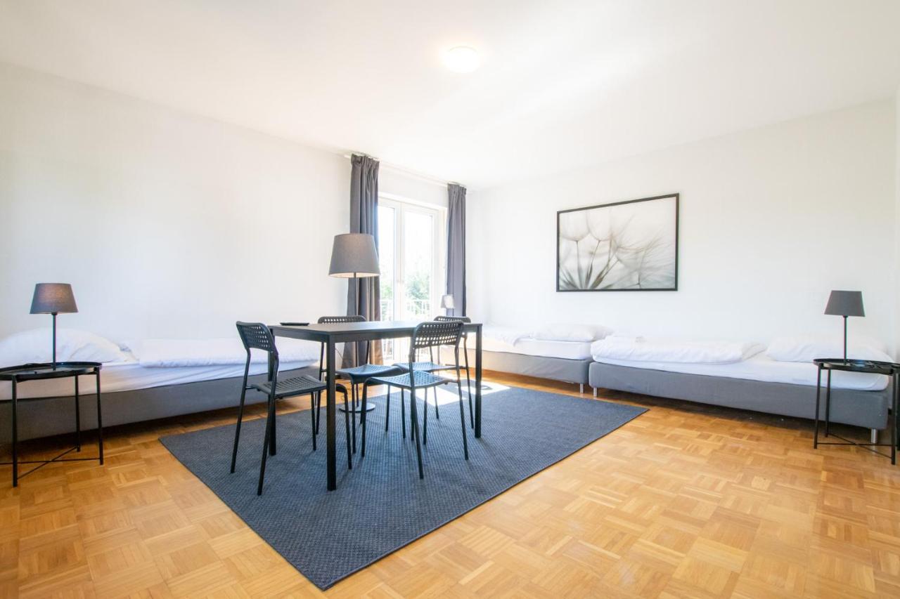 Raj Living - 1 , 3 And 4 Room Apartments - 20 Min Messe Dus & Airport Dus Meerbusch Exteriör bild