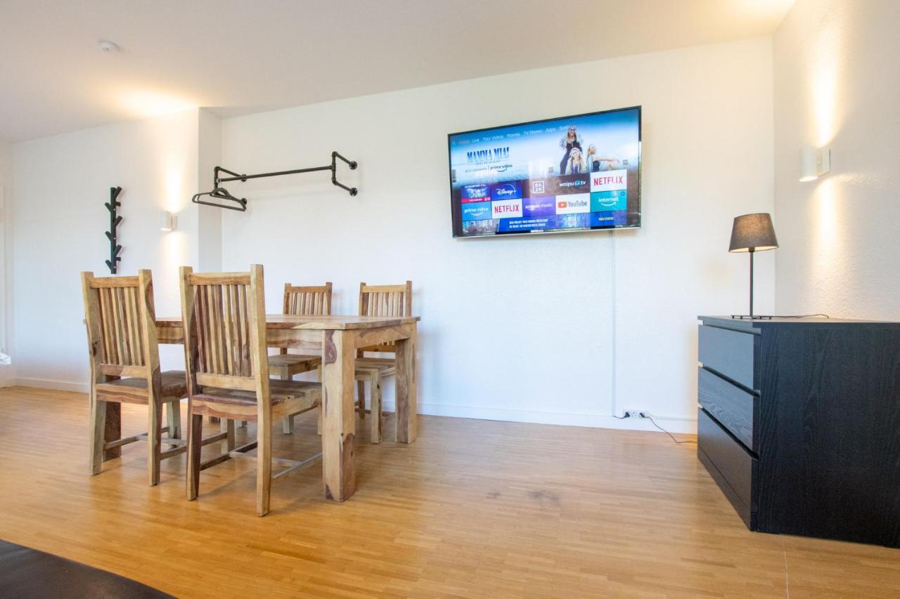 Raj Living - 1 , 3 And 4 Room Apartments - 20 Min Messe Dus & Airport Dus Meerbusch Exteriör bild