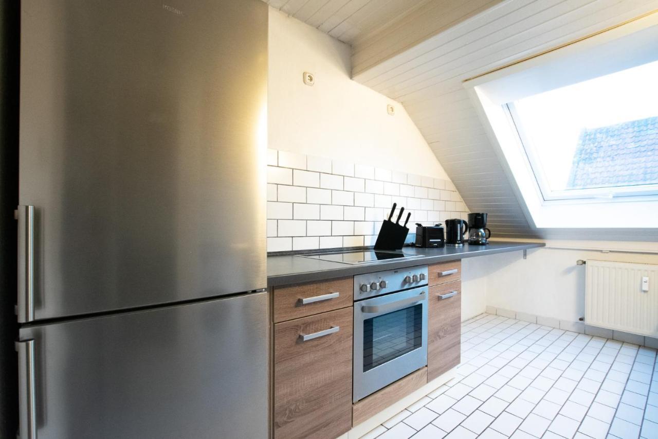 Raj Living - 1 , 3 And 4 Room Apartments - 20 Min Messe Dus & Airport Dus Meerbusch Exteriör bild