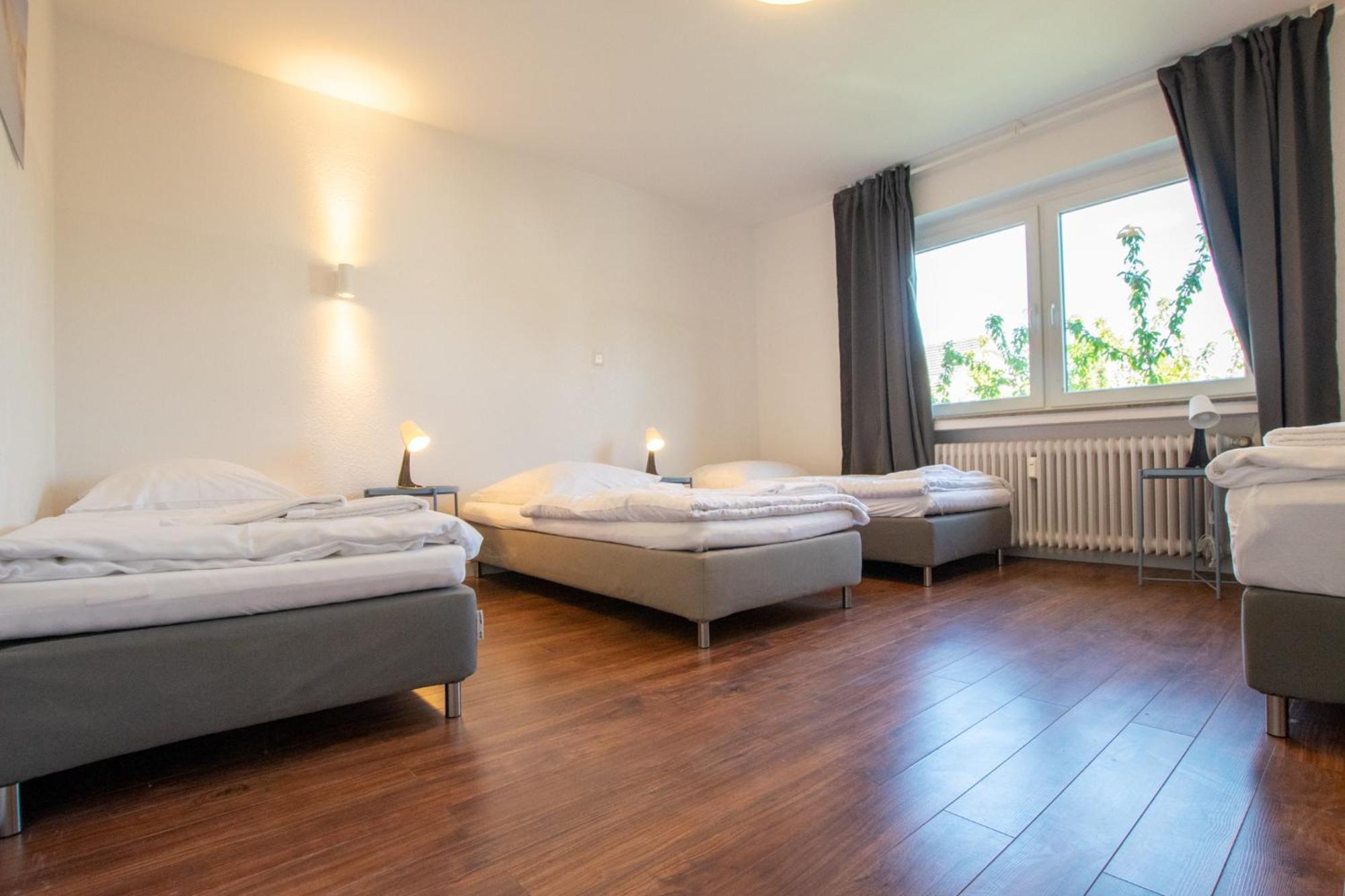 Raj Living - 1 , 3 And 4 Room Apartments - 20 Min Messe Dus & Airport Dus Meerbusch Exteriör bild
